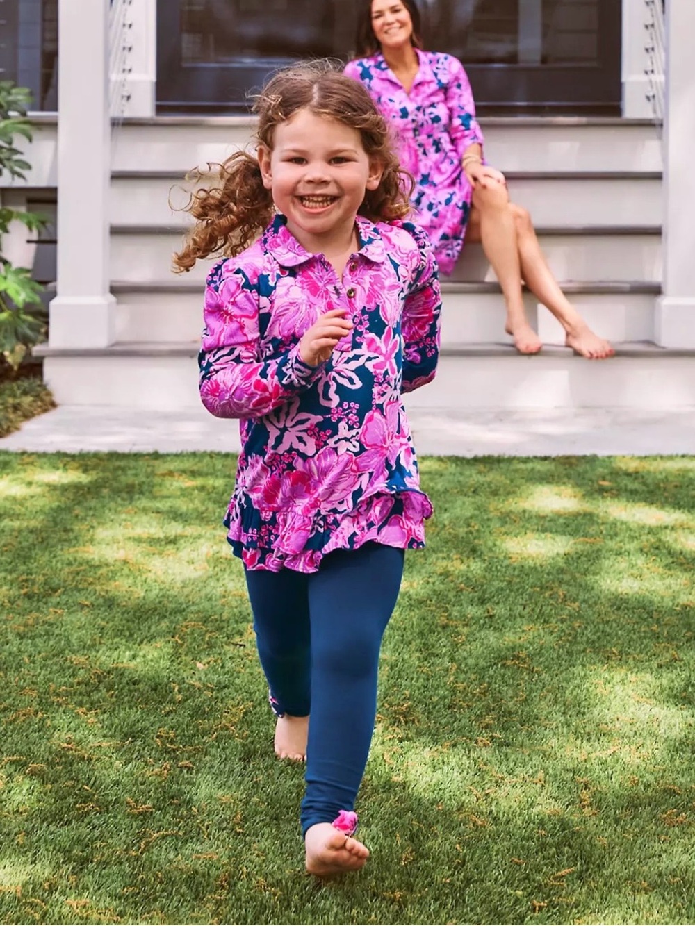 Lilly Pulitzer Girls Penelope Tunic & Legging Set - Size L (8-10)